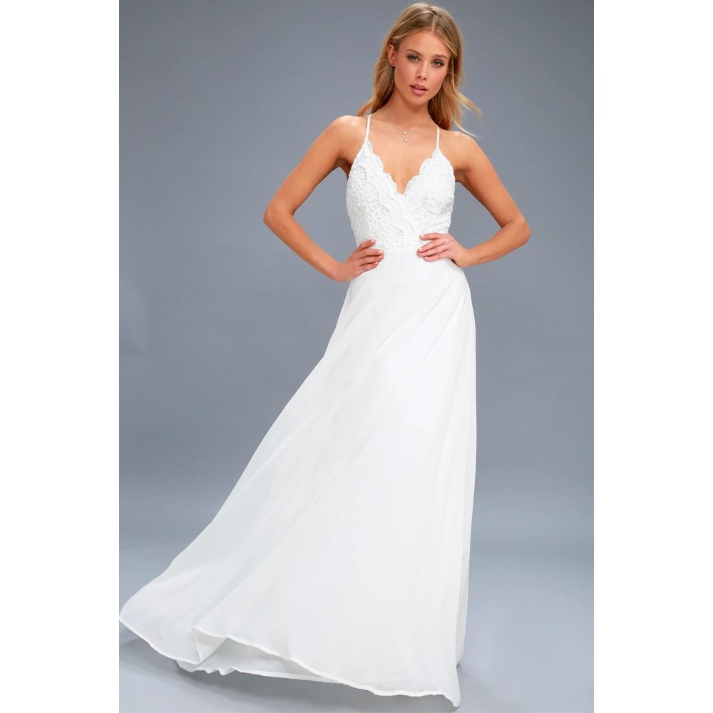 Lulu’s - Madalyn White Lace Maxi Dress - Size M - New!